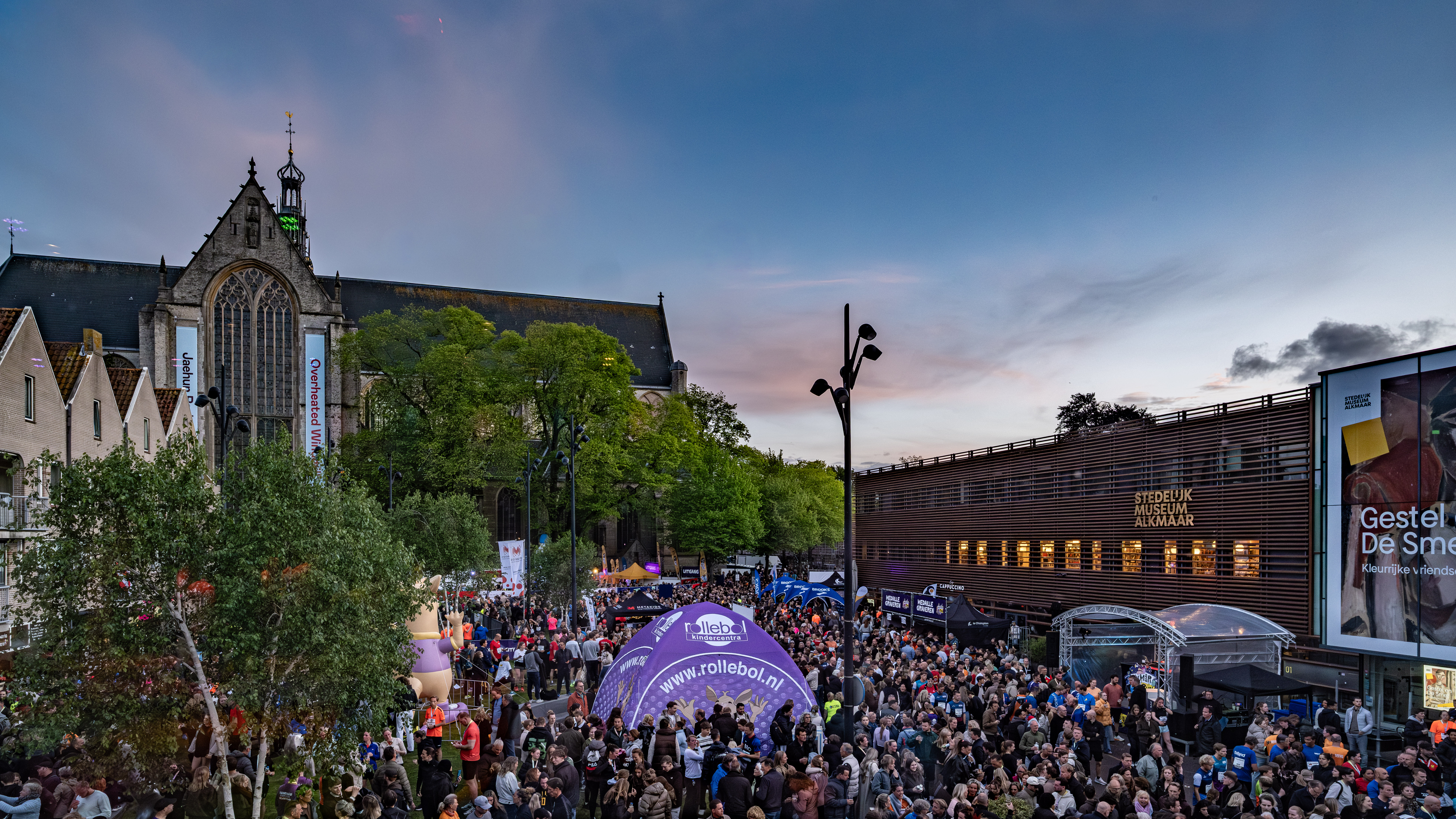 Cityrun feest op het Canadaplein